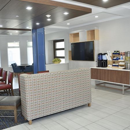 Holiday Inn Express Windsor Sonoma Wine Country By Ihg Kültér fotó