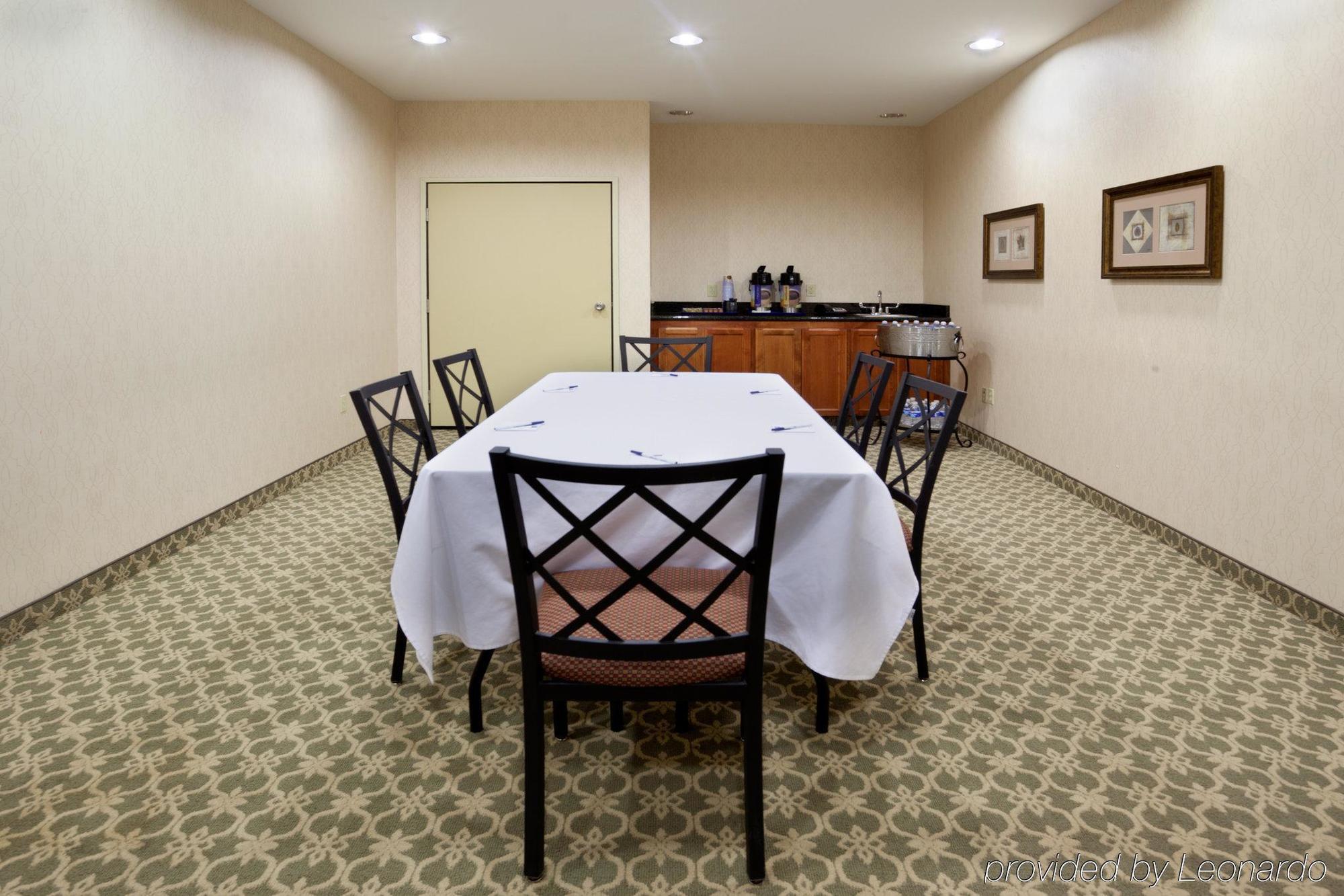 Holiday Inn Express Windsor Sonoma Wine Country By Ihg Étterem fotó