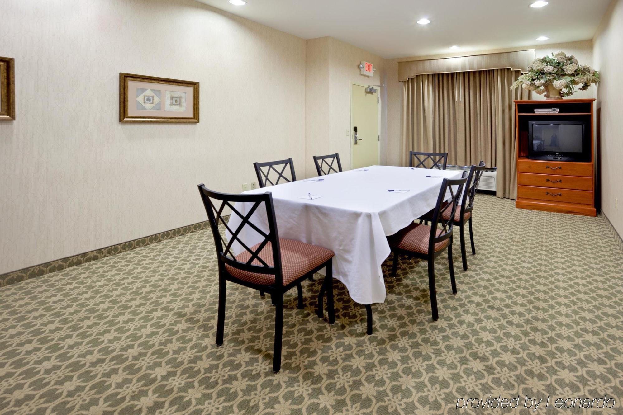 Holiday Inn Express Windsor Sonoma Wine Country By Ihg Étterem fotó